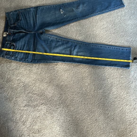 J CREW-SLIM BROKEN IN BOYFRIEND DISTRESSED JEAN SZ 28 - Picture 6 of 10